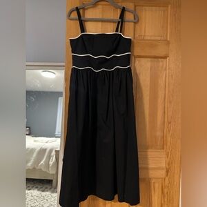 Donna Morgan Black Midi Dress